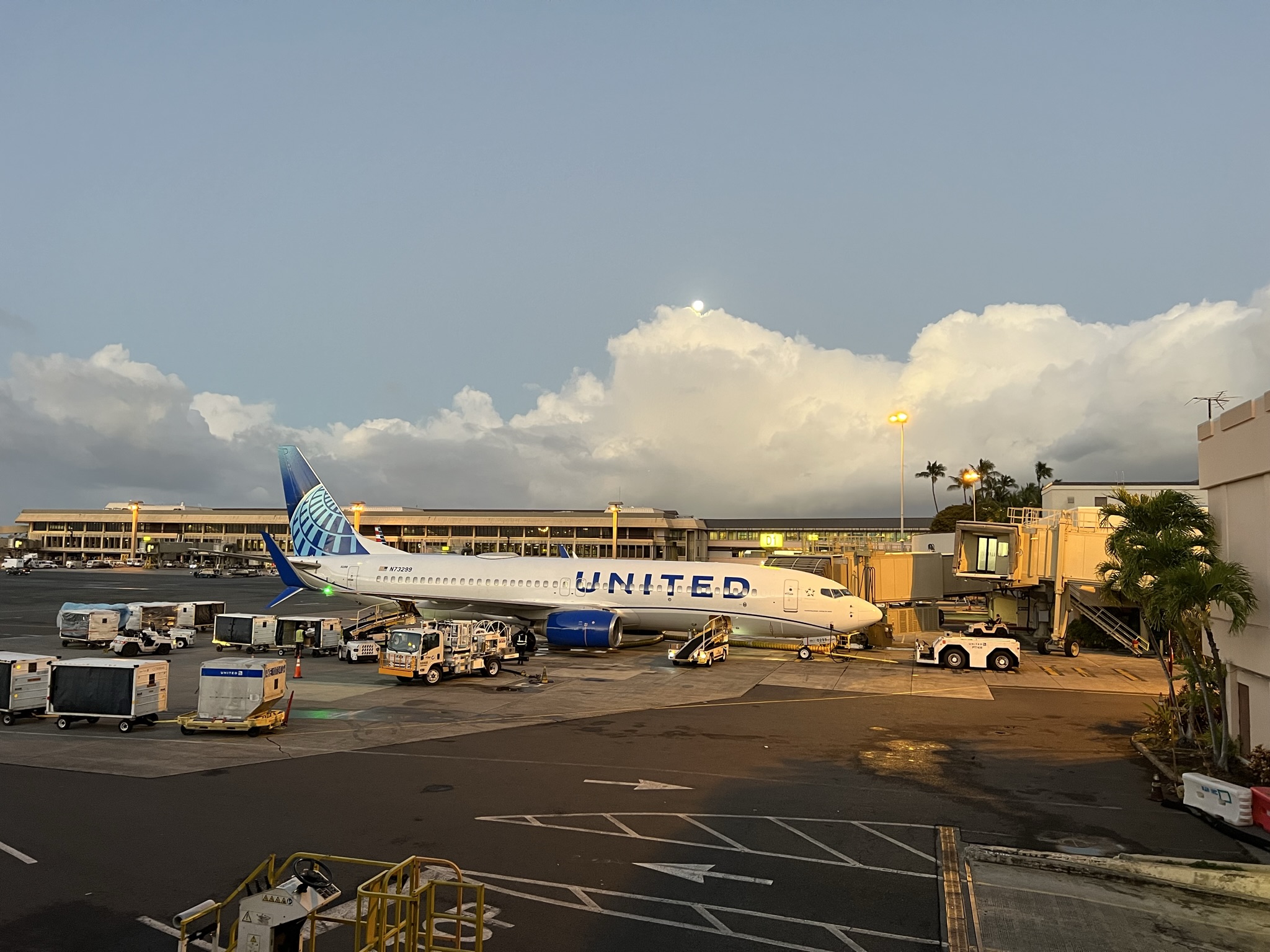 Island Hopper at Honolulu